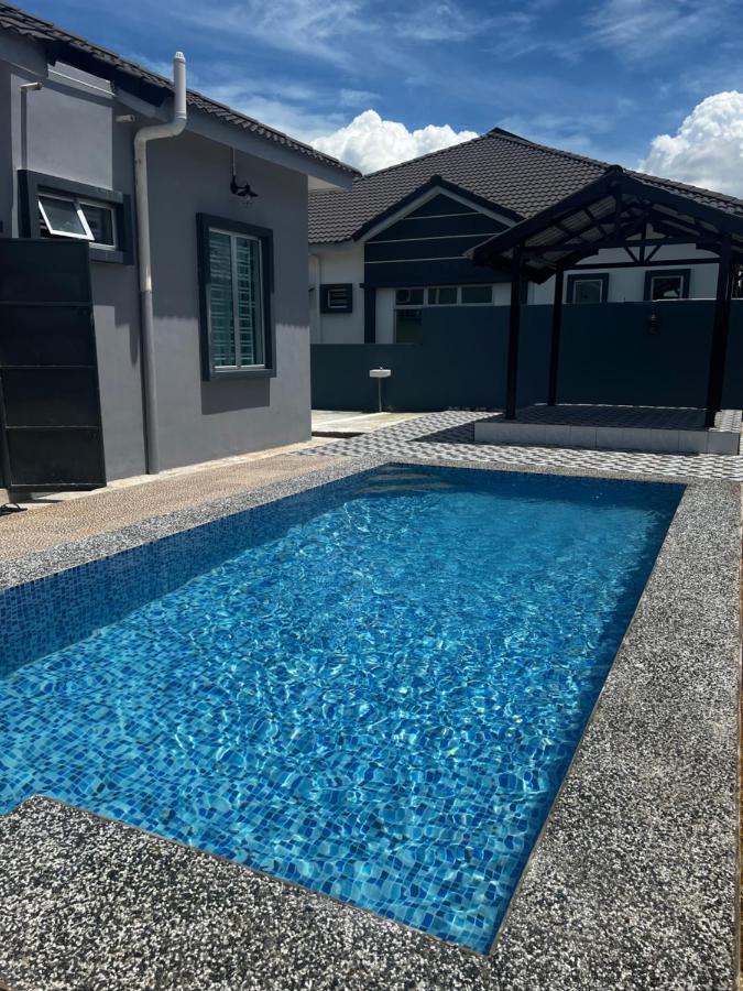 Villa Pool Kepala Batas Kampong Hilir  외부 사진