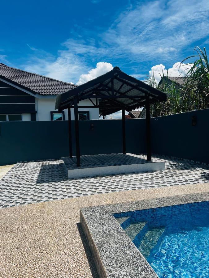 Villa Pool Kepala Batas Kampong Hilir  외부 사진